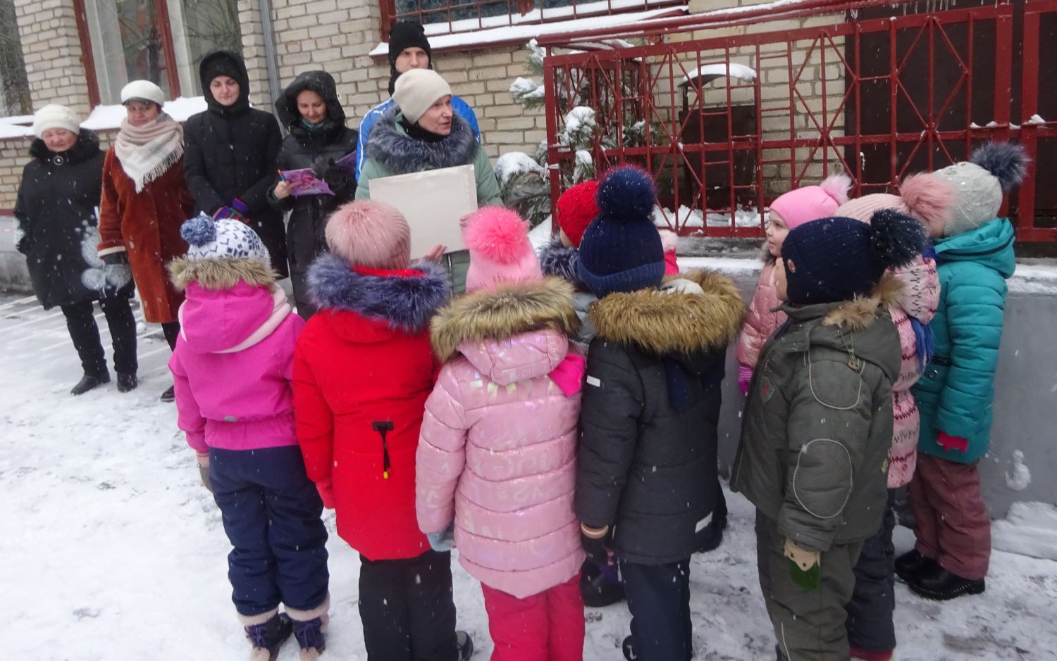 Занятие-экскурсия с воспитанниками старшей группы «Путешествие по  экологической тропе» - Архив новостей - Детский сад №67 г. Витебска